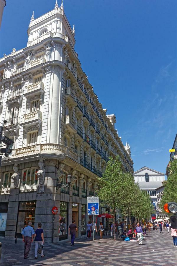 Arenal Suites Puerta Del Sol Madrid Luaran gambar